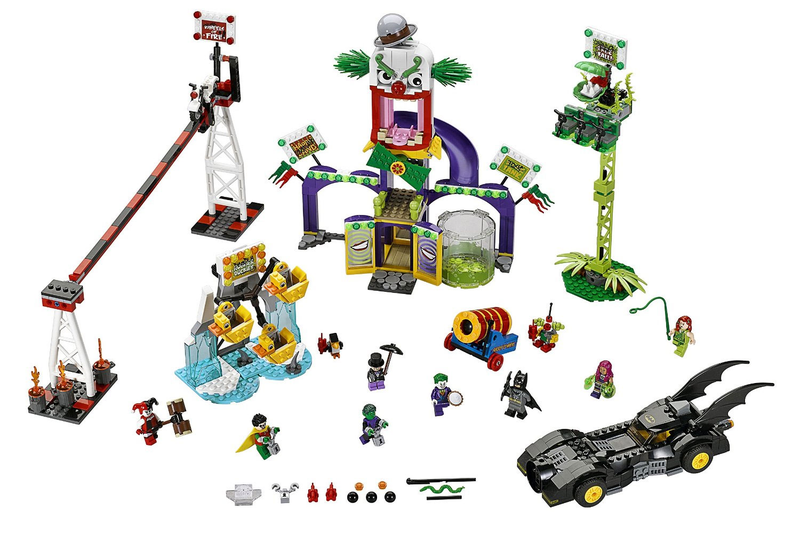 Illustration for article titled LEGO Jokerland Is The Coolest DC Comics Set Yet